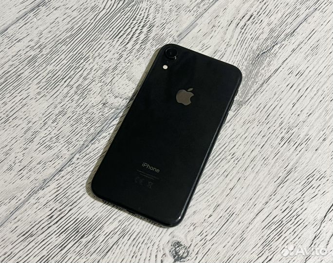 iPhone Xr, 64 ГБ