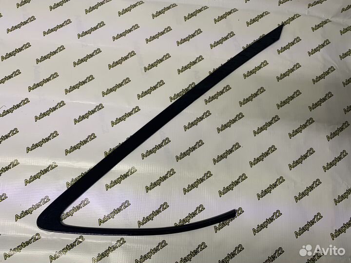 Молдинг заднего стекла Lexus RX300/330/350/400H