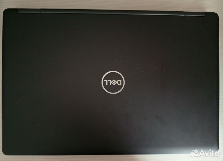 Dell precision 3530 i7 8gen/32/256