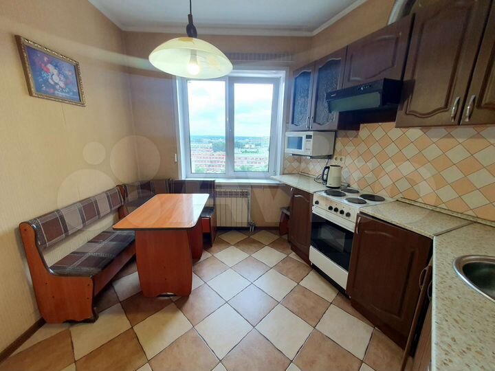 1-к. квартира, 38 м², 7/16 эт.