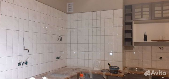 Укладка кафельной плитки