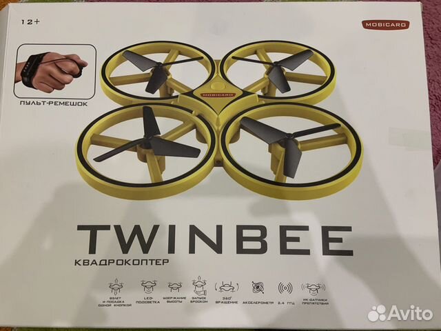 Квадрокоптер twinbee с управлением часами