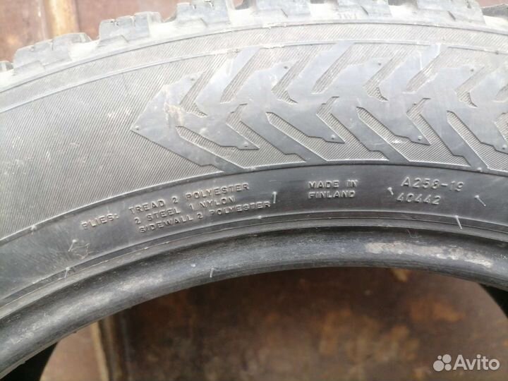 Nokian Tyres Hakkapeliitta 8 225/50 R18 D