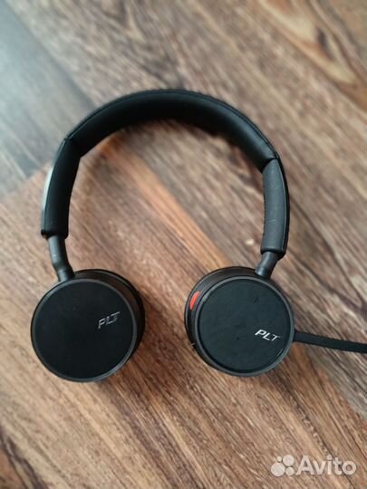 Беспроводные наушники Plantronics 4220