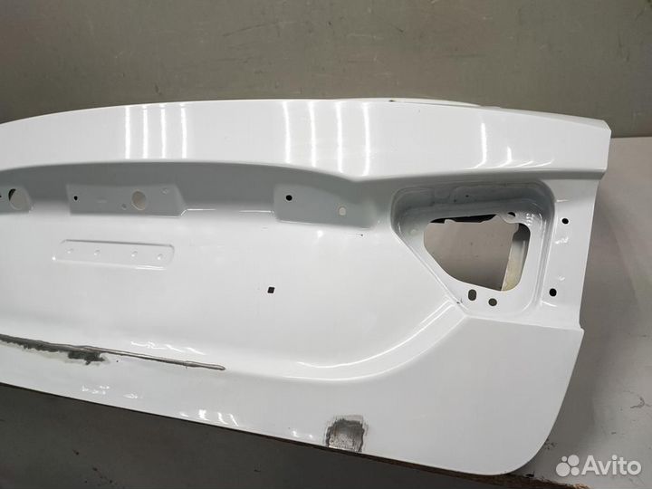 Крышка багажника LADA vesta SW 2015-нв белый