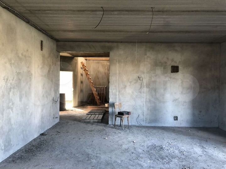 Коттедж 310 м² на участке 25 сот.