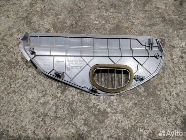 Накладка на торпедо правая Камаз 65801-Т5 самосвал