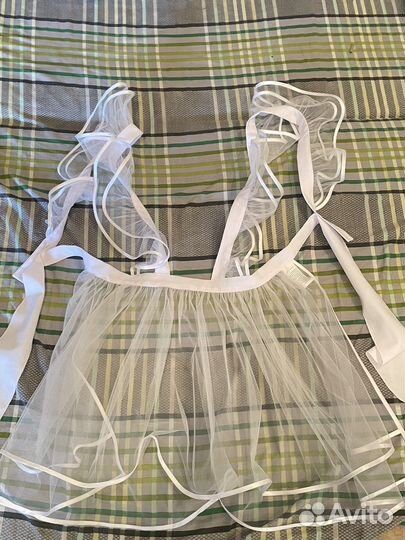 Белый школьный фартук