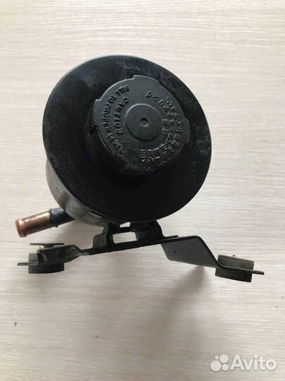 Бачок гидроусилителя Nissan Almera