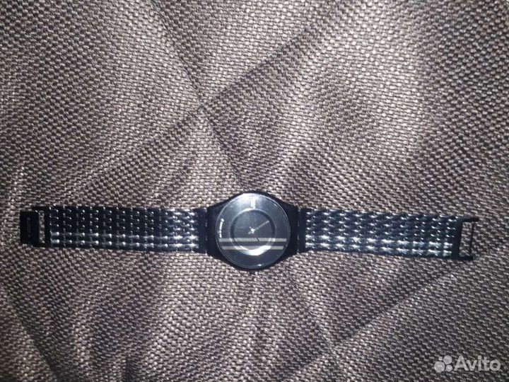 Часы swatch кварц