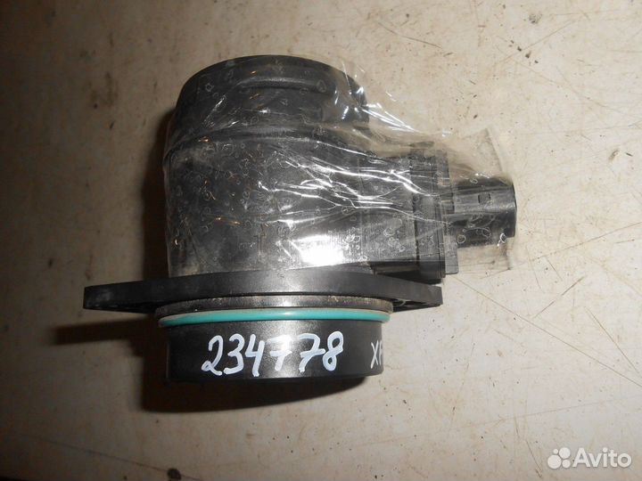 Датчик массового расхода воздуха (Jaguar XF)