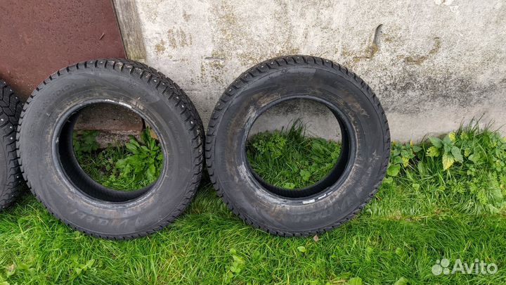 Viatti Brina Nordico V-522 185/70 R14