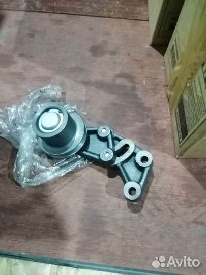 Натяжное устройство