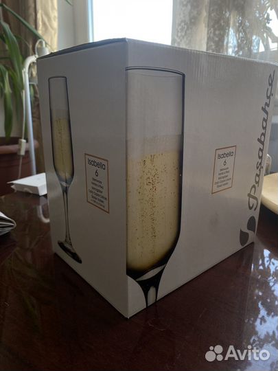 Бокалы для шампанского