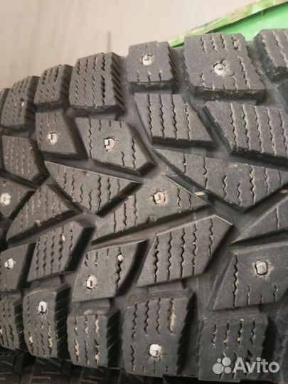 Dunlop Grandtrek Ice 02 205/70 R15