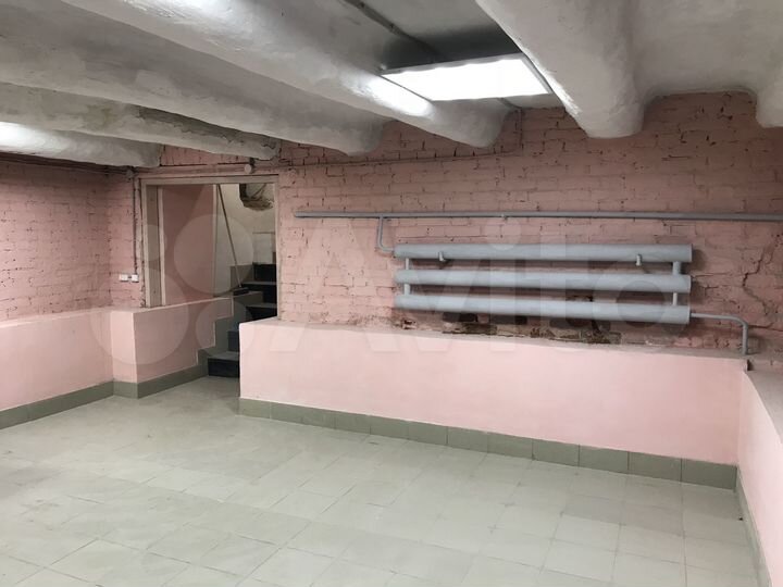 Кгн, Куйбышева 109, Торговое 60м2