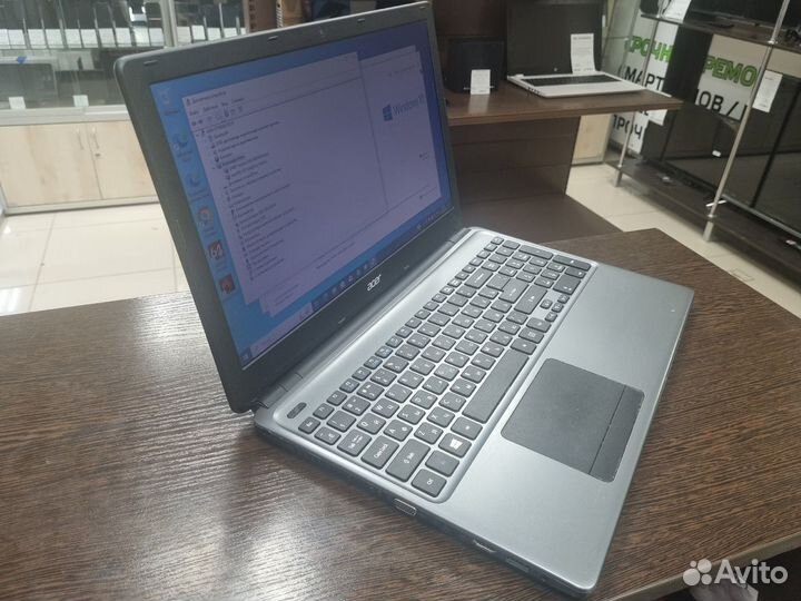 Ноутбук Acer e1-572g