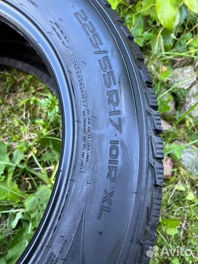 Nokian Tyres Hakkapeliitta R2 225/55 R17 101R