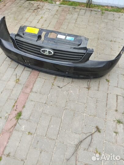 Бампер передний priora 1 бу