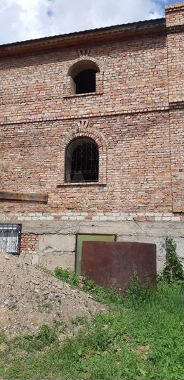 Коттедж 250 м² на участке 5 сот.