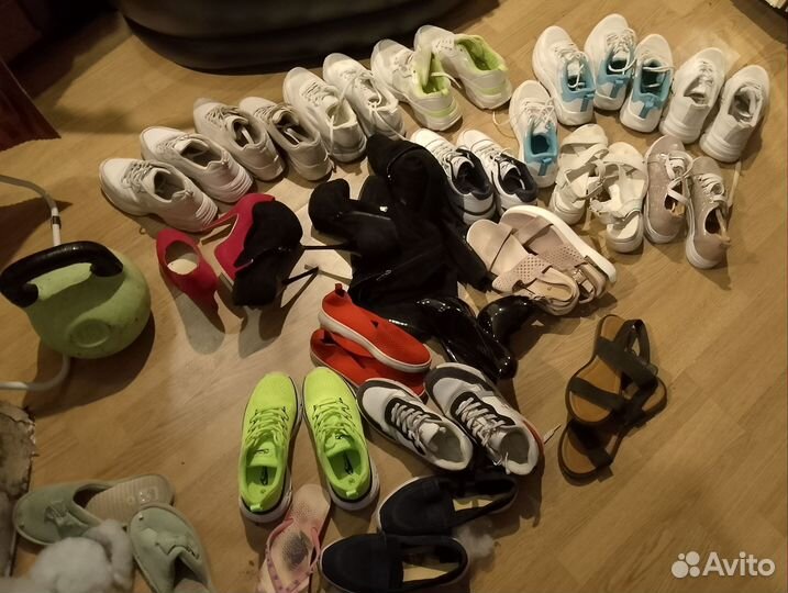 Женская обувь