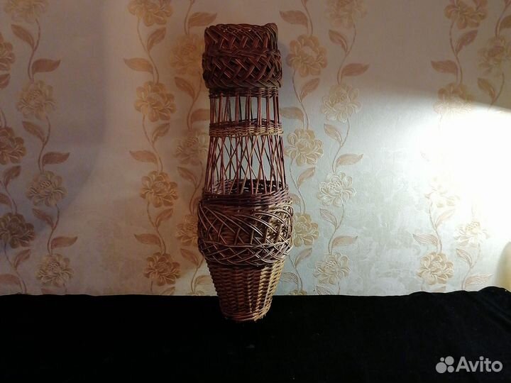 Ваза напольная плетеная