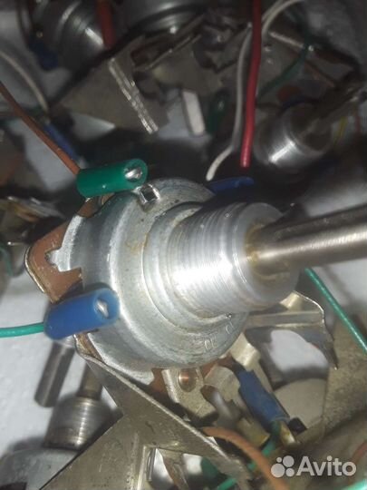 Резисторы переменные RFT