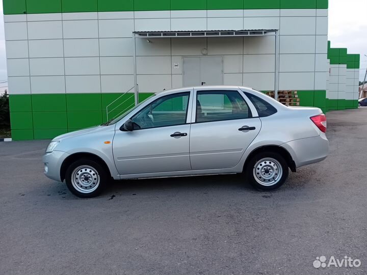 LADA Granta 1.6 МТ, 2013, 85 350 км