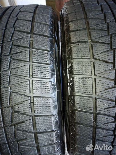 Bridgestone Blizzak Revo GZ 225/50 R17 94S