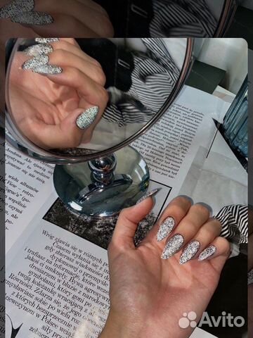 Маникюр, педикюр, брови