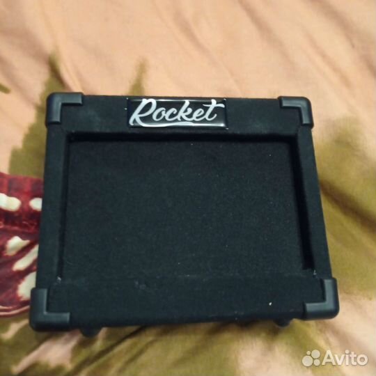 Электрогитара