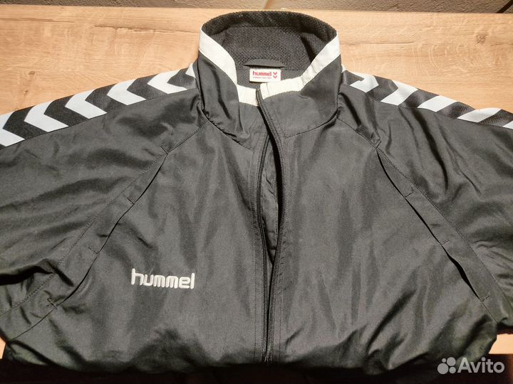 Ветровка Hummel р.48-50 в отличном состоянии