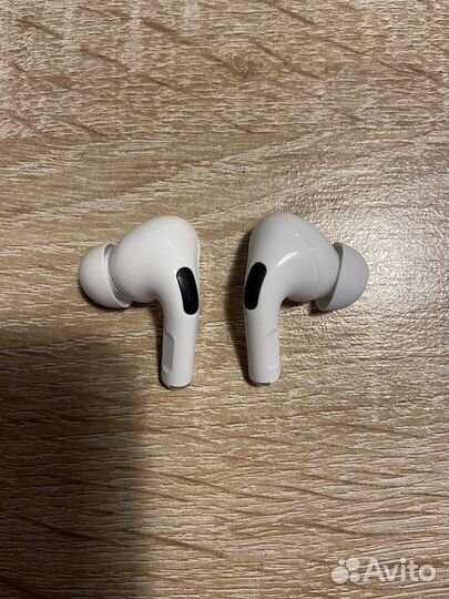 Наушники airpods pro реплика (без кейса)