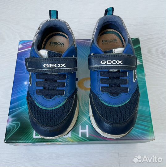 Кроссовки geox 25