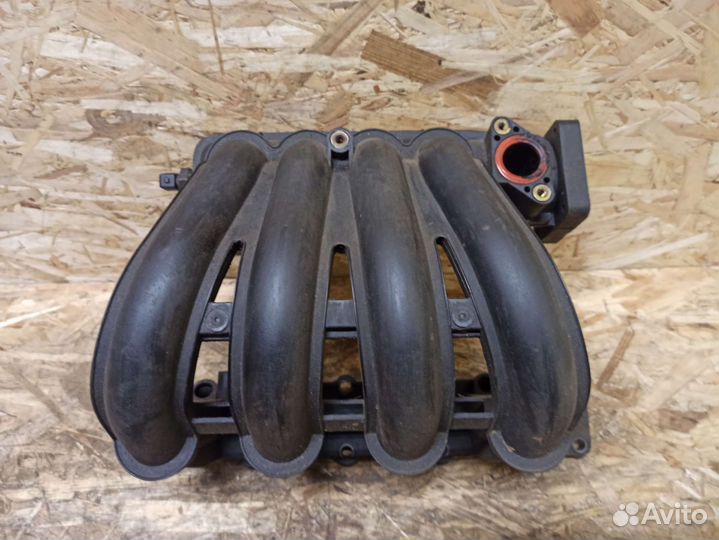Коллектор впускной Chevrolet Aveo B12S1