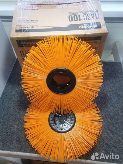 Комплект щёток для подметальная машина Dask 100