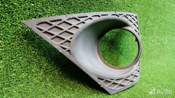 Рамка противотуманной фары Ssangyong Actyon Левая