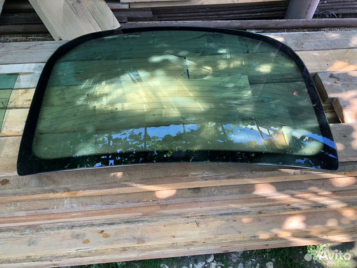 Задний лобовой и задний боковые стекла форд 3