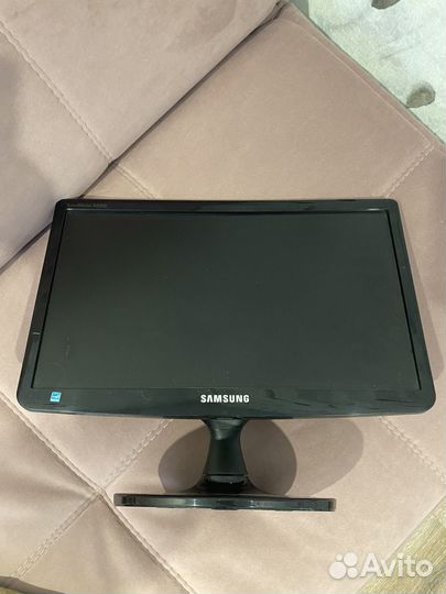 Монитор samsung