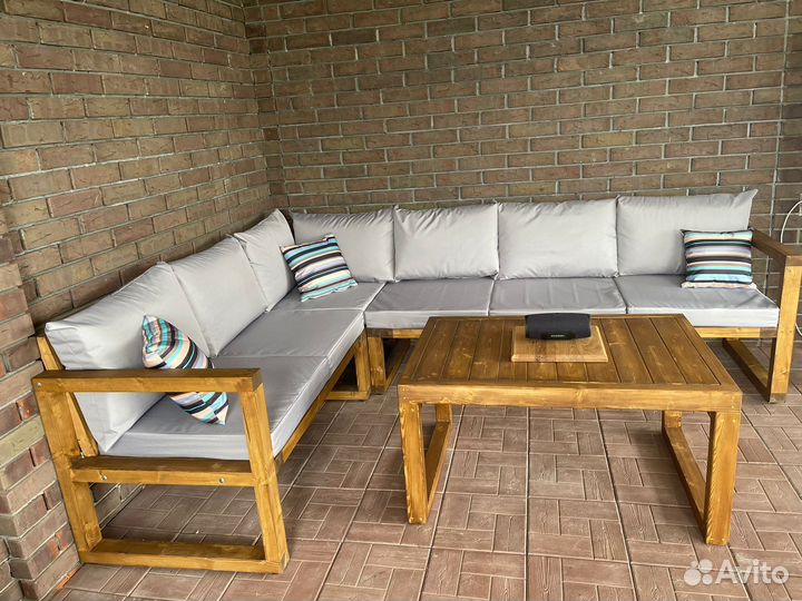 Набор просторной мебели «люкс» в беседку