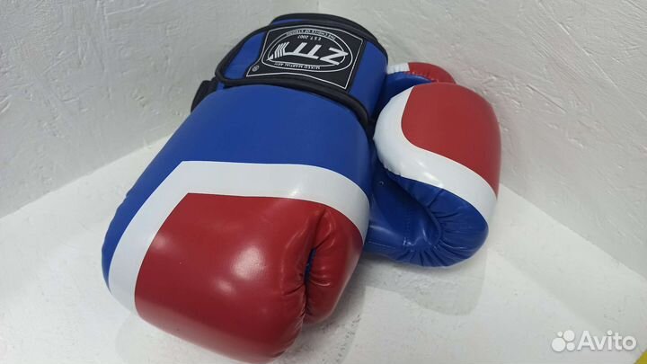 Новые боксерские перчатки 4, 6, 8, 10, 12, 14унций