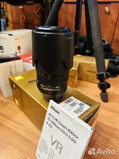 Объектив Nikon AF-S VR Zoom-Nikkor 70-300mm