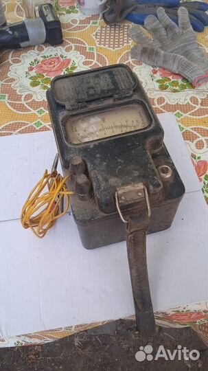 Мегаомметр