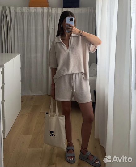 Новый костюм H&M размер XS