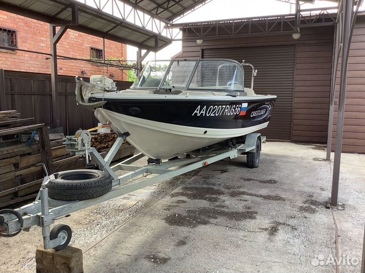 Катер Crestliner 1850 Sportfish SST