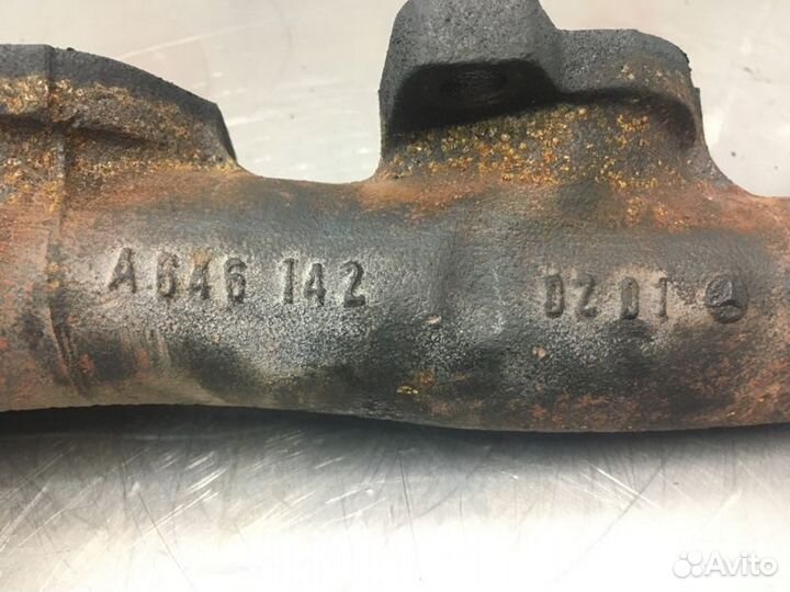 Коллектор выпускной Mercedes C-Class W203 OM646