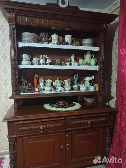 Старинный буфет