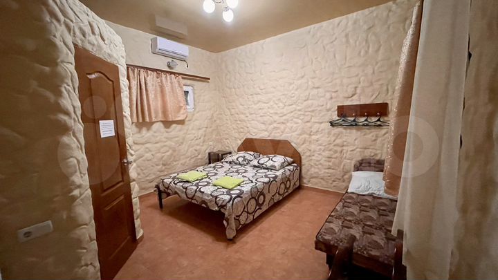Комната 23 м², 1/3 эт.