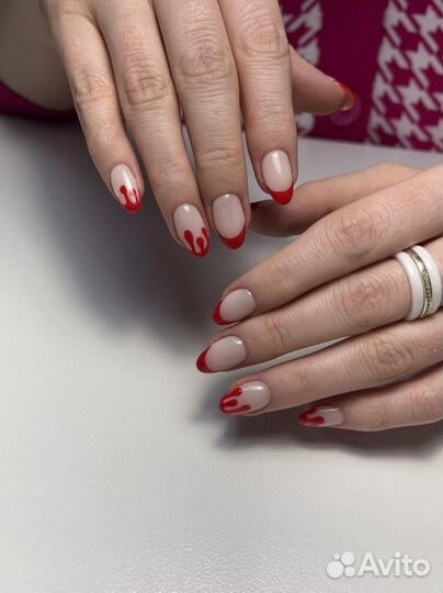 Мастер маникюра педикюра