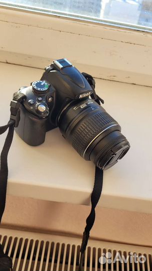 Зеркалка Nikon d5000 с объективом